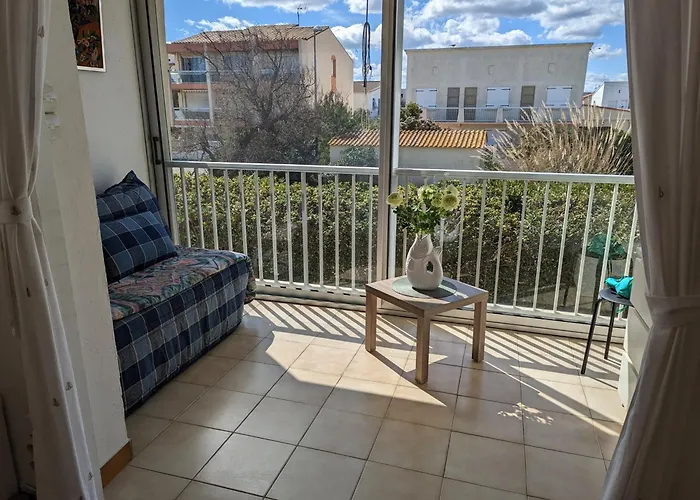 T2 Lumineux 40m2, 4 Personnes, 150m De La Plage, Bien Equipe Et Proche Loisirs - Fr-1-797-18 Lejlighed *