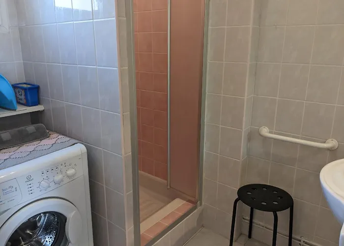 T2 Lumineux 40m2, 4 Personnes, 150m De La Plage, Bien Equipe Et Proche Loisirs - Fr-1-797-18