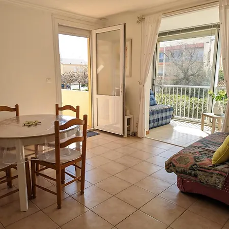 T2 Lumineux 40m2, 4 Personnes, 150m De La Plage, Bien Equipe Et Proche Loisirs - Fr-1-797-18 *